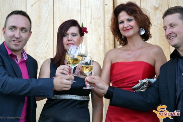 FOTO: Petar Grašo zabaval zbrane na Salonu Traminec v Negovi